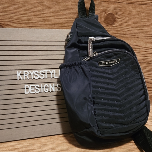 Steve Madden Handbags - Steve Madden Cross body bag Sling Backpack Black